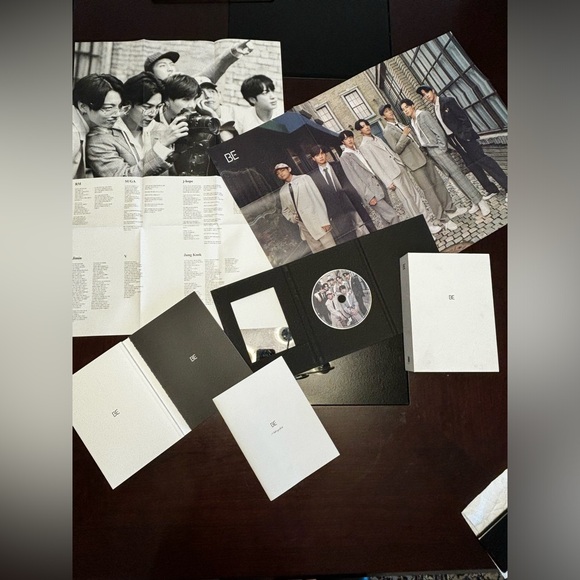 BTS LOVERS!!! LIMITED EDITION - BTS Deluxe Edition Album - Picture 5 of 11